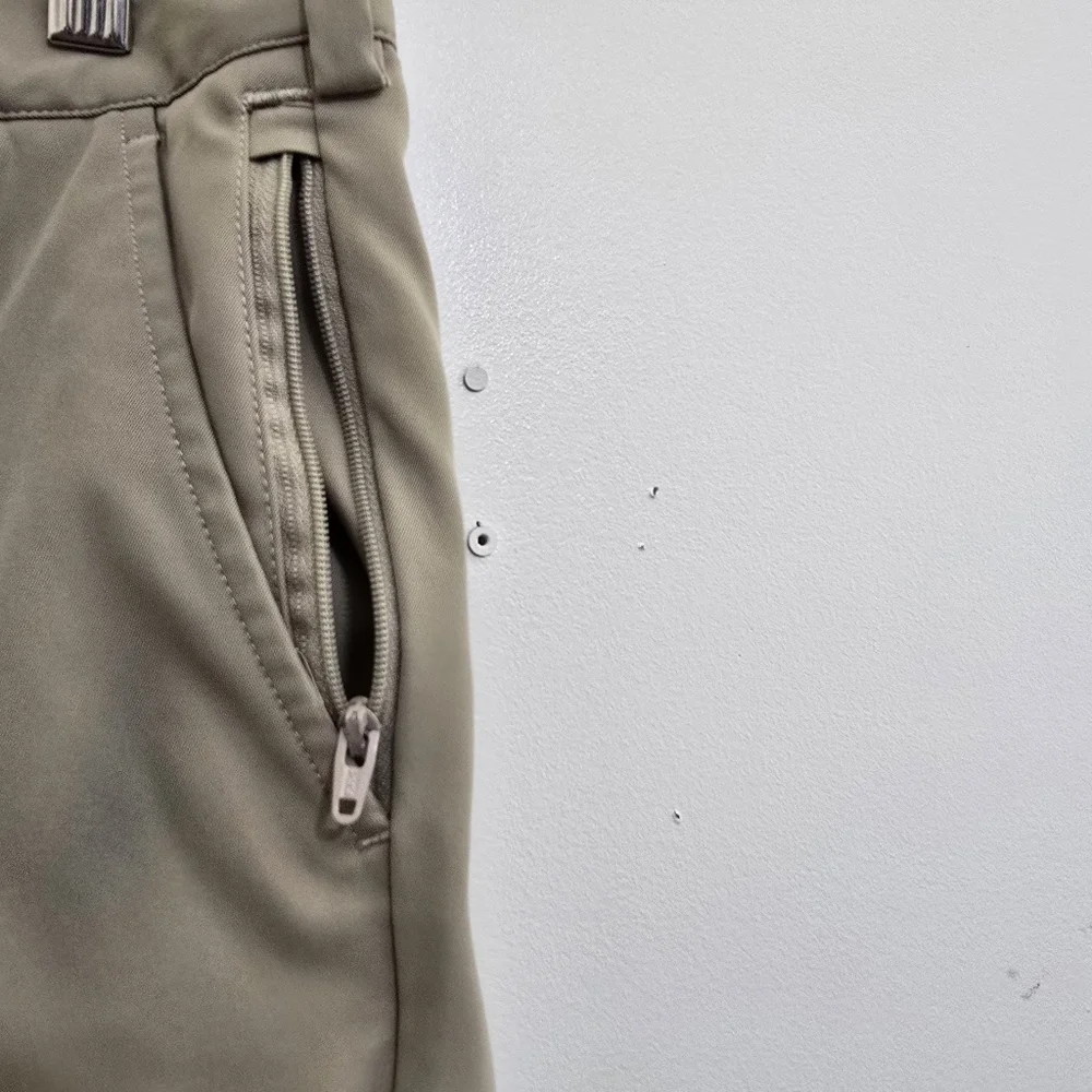 LANDS'‎ END men's size 31 Flat Front 11 Inch Uniform Shorts Zip Pocket  Khaki